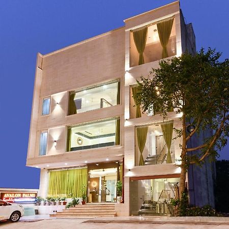 Hotel Avalon Palms Agra Агра Экстерьер фото